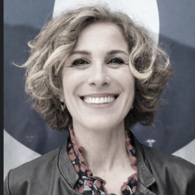 Lina AUTELITANO, consultante en marketing